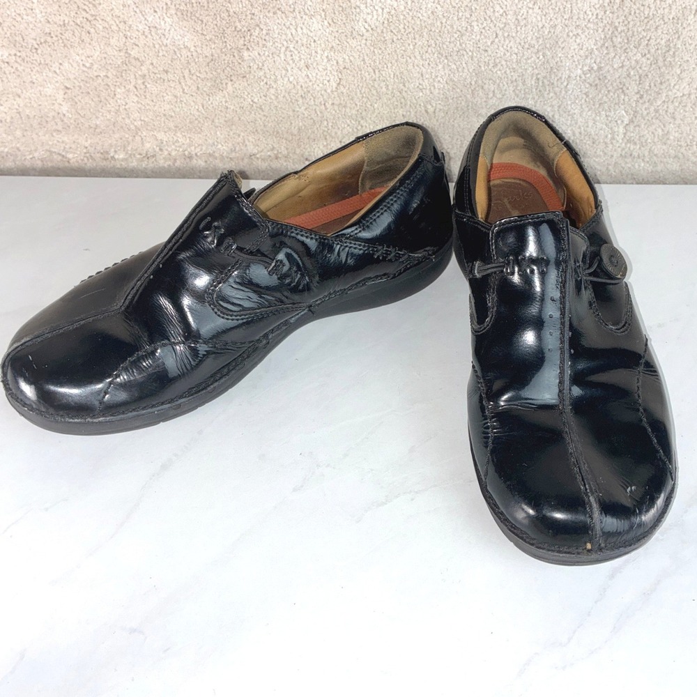 Clarks Black Loafers - 8 - Unstructured Patent Leather Button Comfort Casual